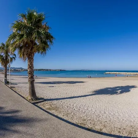 33 M With Garden And Terrace Apartment Six-Fours-les-Plages